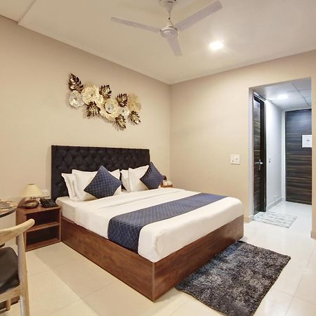 Limewood Stay - Executive Huda City Center 古尔冈 外观 照片