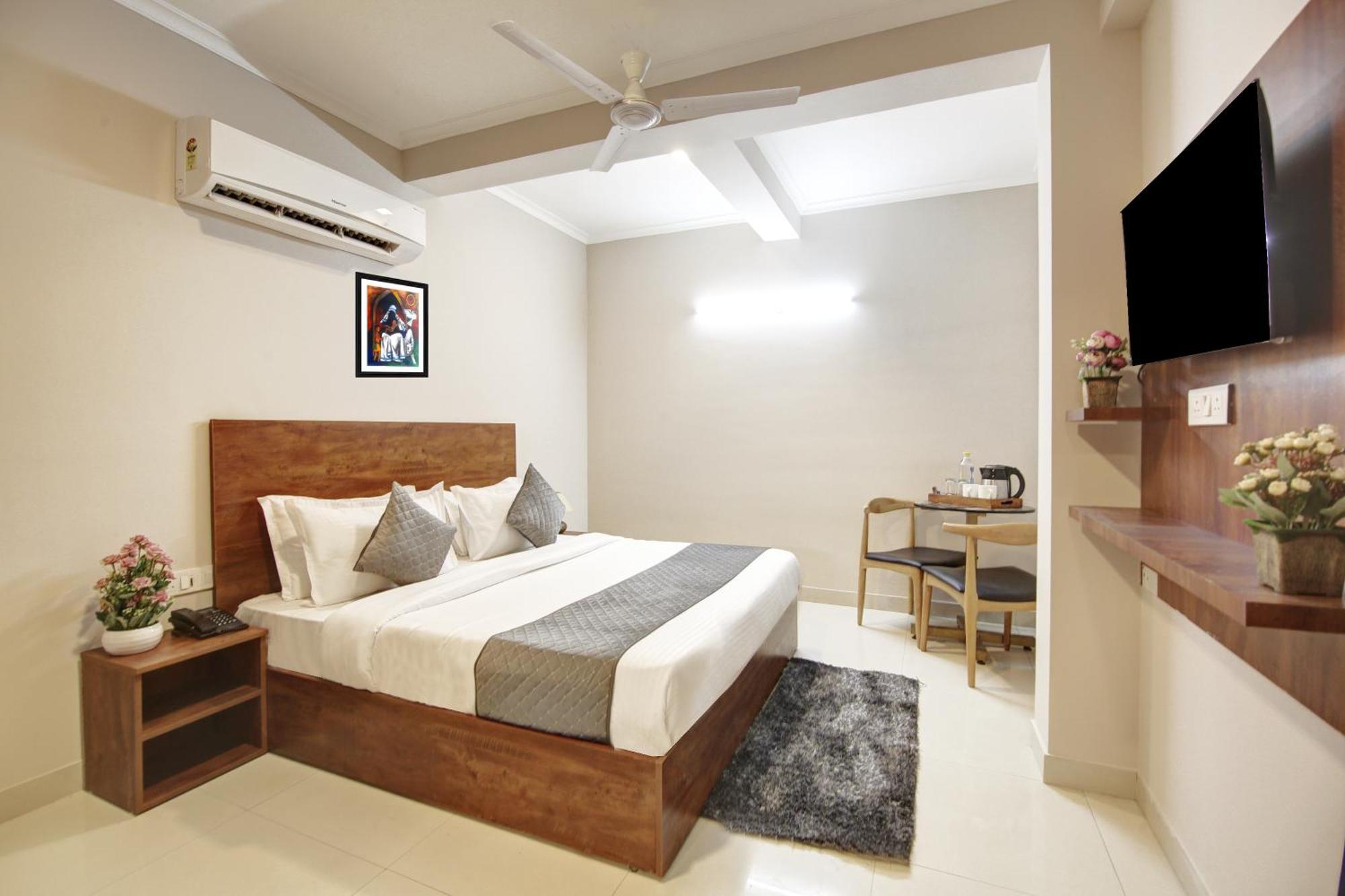 Limewood Stay - Executive Huda City Center 古尔冈 外观 照片