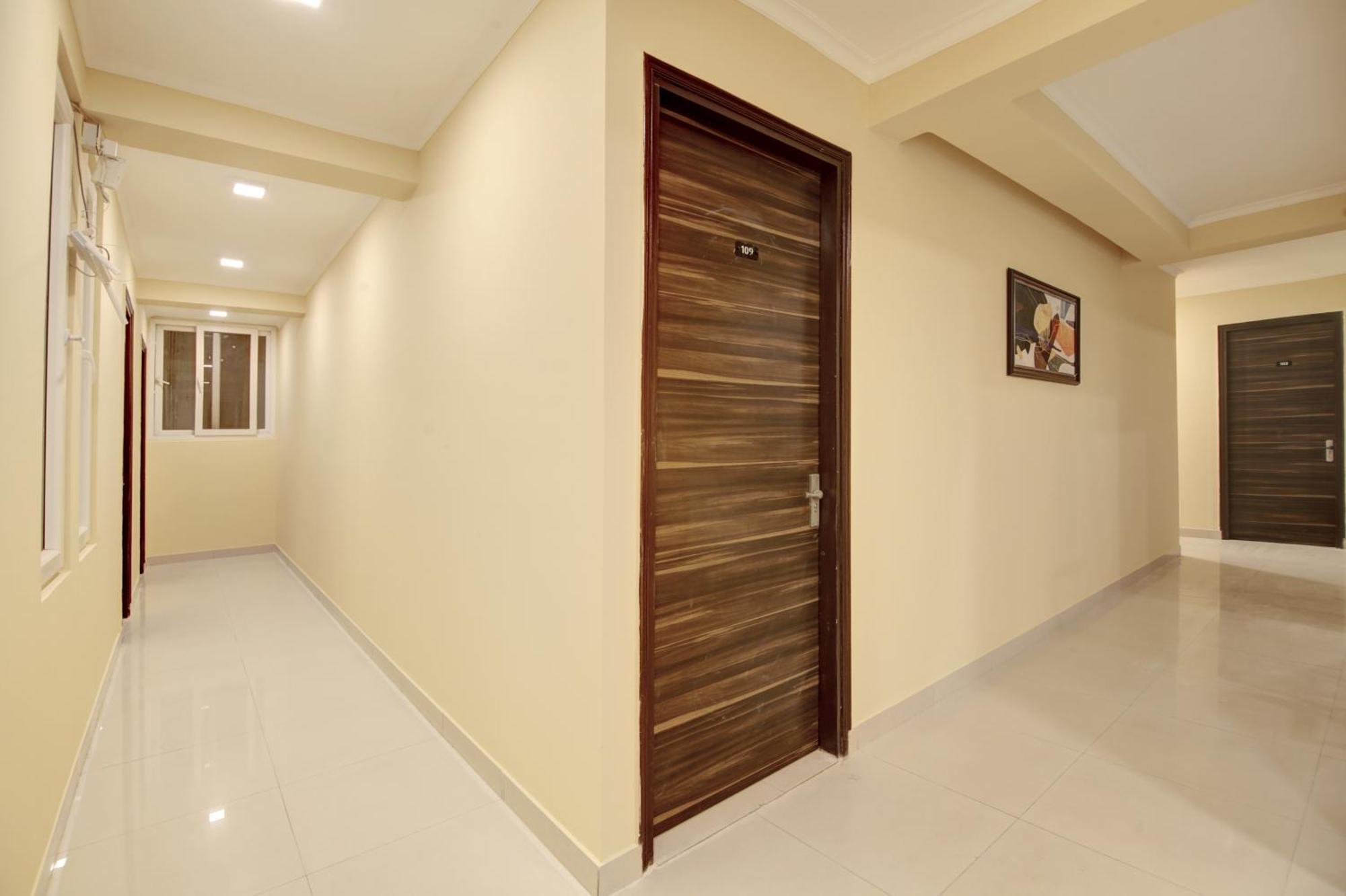 Limewood Stay - Executive Huda City Center 古尔冈 外观 照片