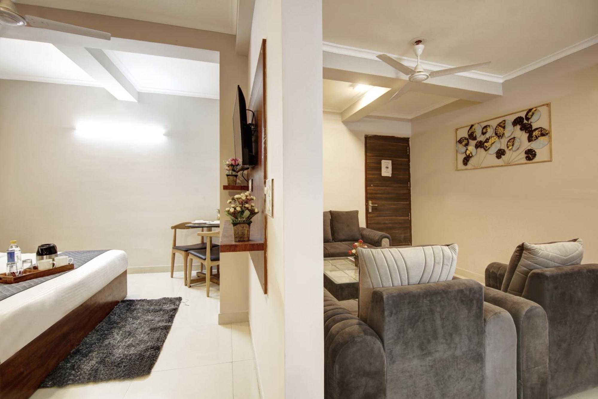 Limewood Stay - Executive Huda City Center 古尔冈 外观 照片