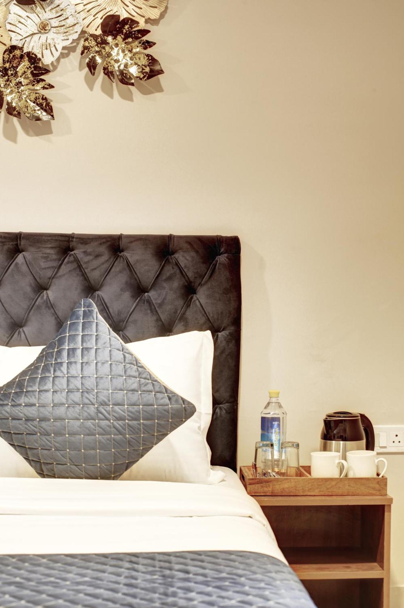 Limewood Stay - Executive Huda City Center 古尔冈 外观 照片